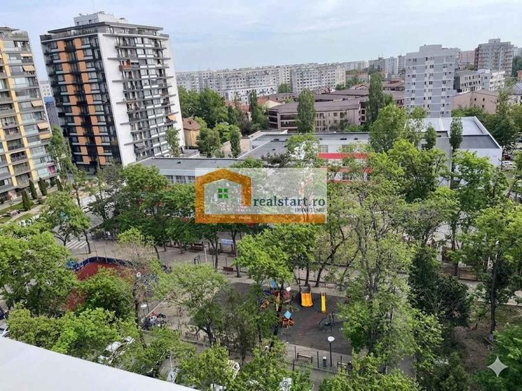 Titan, Bloc anvelopat, Langa Bebe Tei, Scoala, Metrou Titan si Auchan Titan