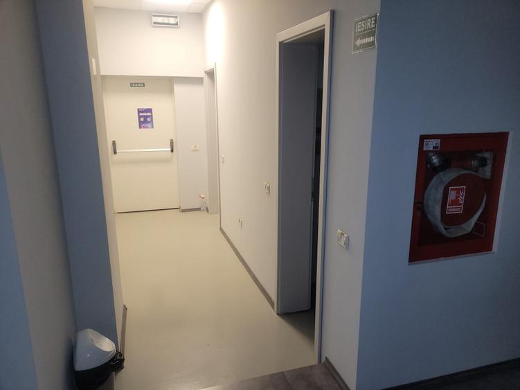 Inchiriez spatiu birouri, clinica, sau alte activitati cu publicul