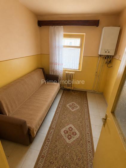 Apartament 2 camere| 48 mp, etaj 2| zona Cugir - 3