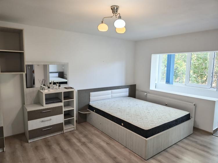 Garsonieră | Vitan | Renovat 2026 | 40,7 mp | Mobilat complet | Etaj 3