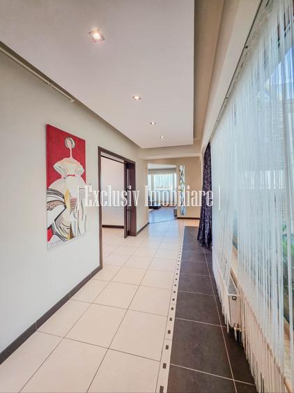 Apartament Impresionat cu 3 camere 120 mp - Parcare in Garaj - Vedere la Mare