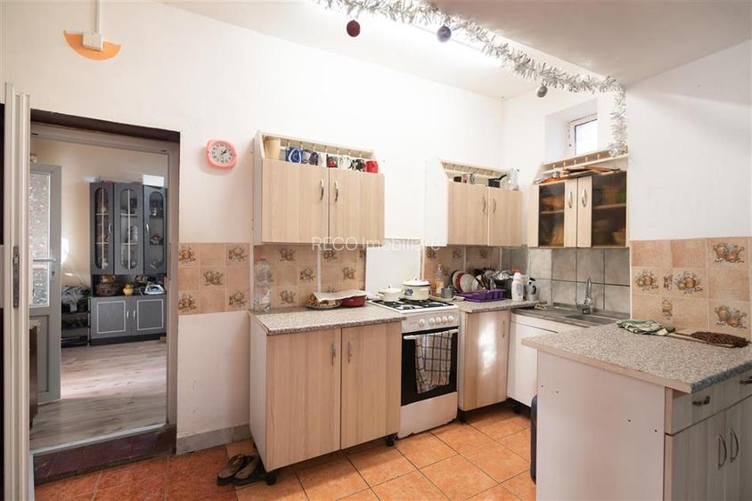 RECO, Doua case, una noua iar cealaltă renovată complet, Zona Tarcea, - 22