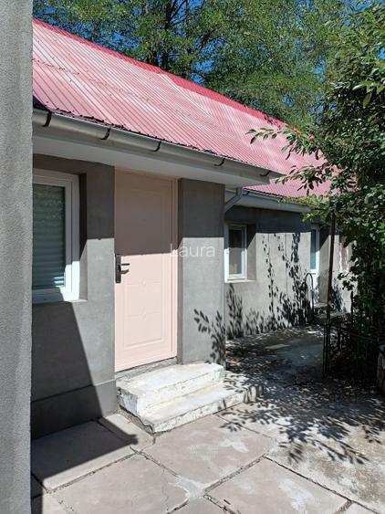 Casă renovată cu teren 786 mp de vânzare în centrul localității Cioranii de Jos - 3