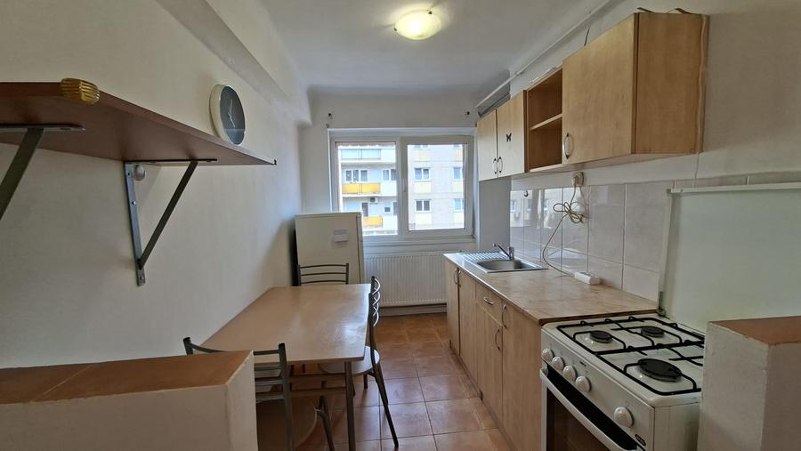 De inchiriat apartament 2 camere, Tg. Mures, 7 Noiembrie (UMF)