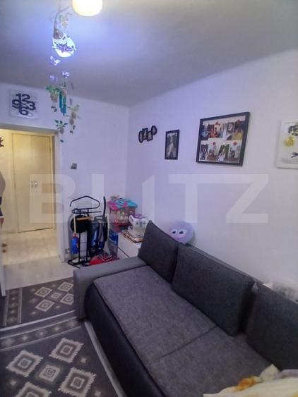Aprtament 3 camere -zona Pod Ros