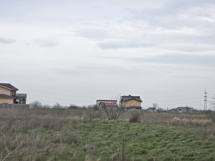 Teren de vanzare in Constanta zona Km 5 Veterani