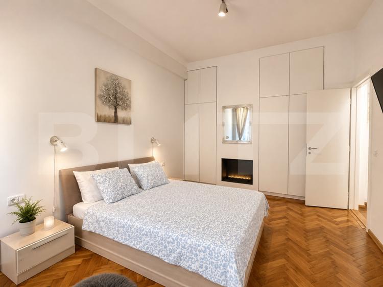 Clădire istorică, apartament, 4 camere- 130 mp, etaj 1, zona Centrală