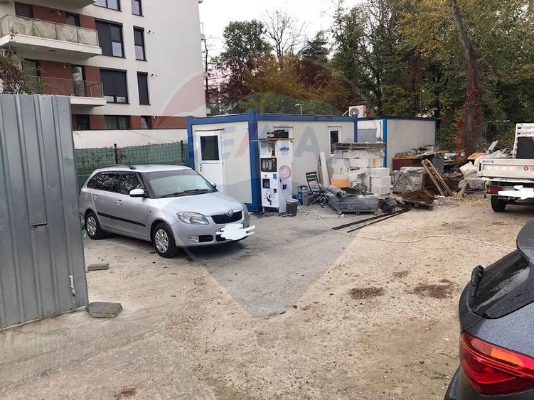 Teren Intravilan Excepțional de Vanzare