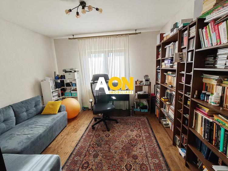 Casa 3 Camere, 179 mp Construiti, Teren 784 mp, Zona Cetate