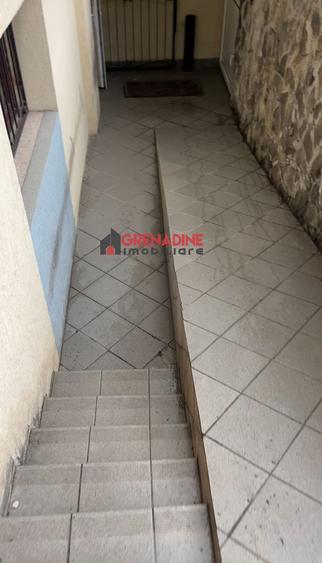 Spatiu pentru birou 70 mp - Zona Racadau - Cod 5283