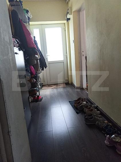 Casa in Tractorul, 5 min de mall Coresi , SAUNA SI GARAJ+ Garsoniera separat