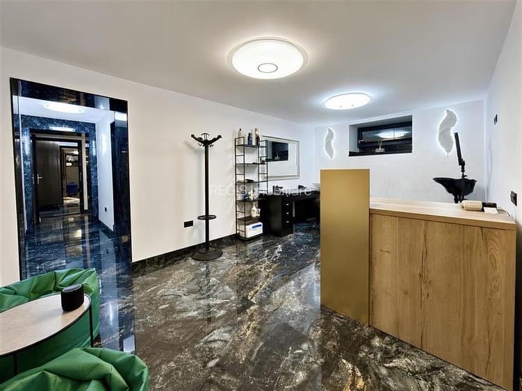 Spatiu comercial ultra finisat cu vad stradal zona Judetean - 3