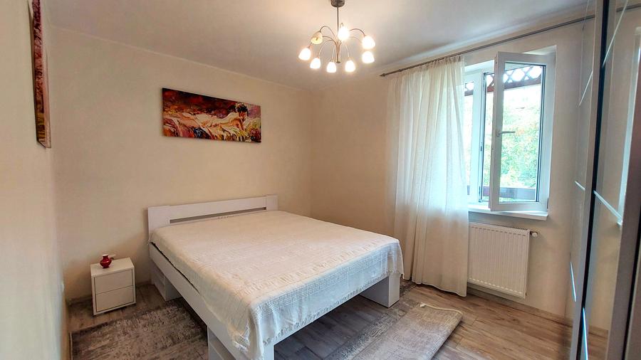Apartament cu 2 camere si boxa in vila, in zona Mosilor - Foisorul de Foc