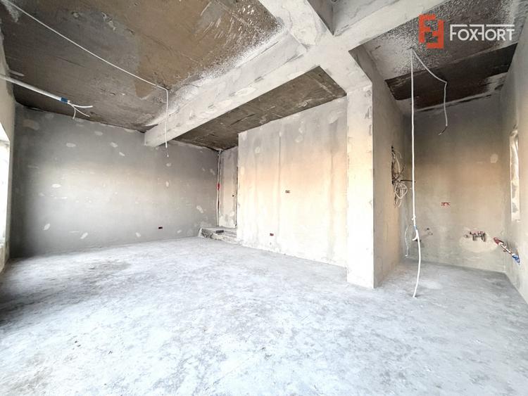 Duplex deosebit cu 4 camere si carport, perete dublu, in Dumbravita
