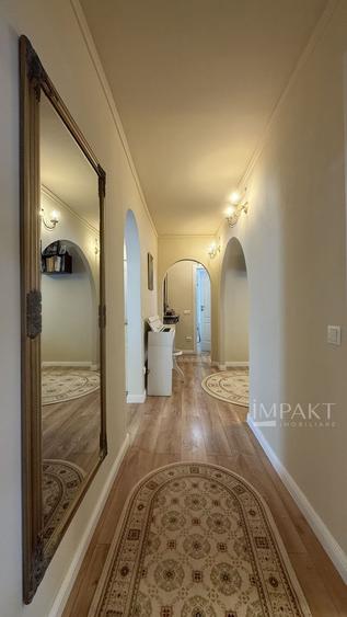 Apartament deosebit cu 4 camere decomandat si garaj in Gheorgheni