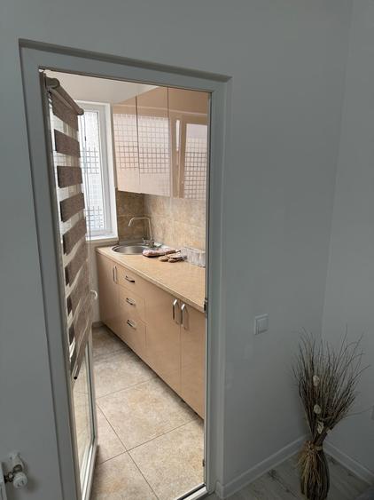 Militari Residence, garsoniera, 32mp, etaj 1, complet renovată, mobilată