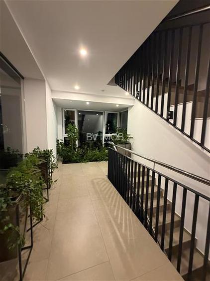 Inchiriere garsoniera decomandata,prima inchiriere, Urban Plaza, etaj 3 - 14