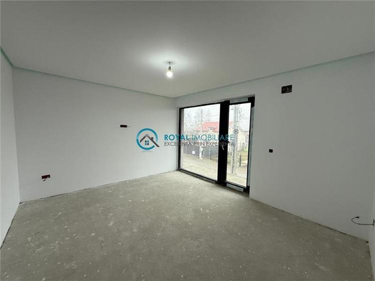 Royal Imobiliare - Vanzare vila in zona Strejnicu