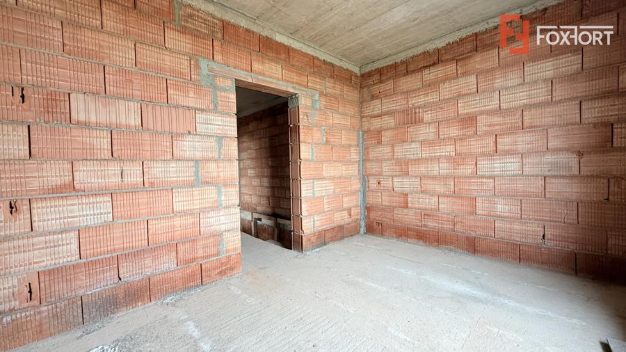Duplex Mosnita, 4 camere, 2 bai - Toate utilitatile - Drumul Boilor