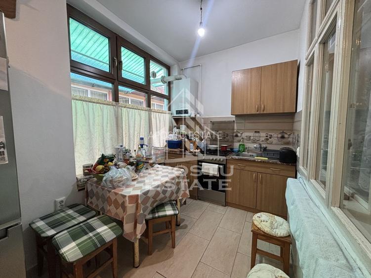 Casa 2 camere de vanzare Calea Sagului, Timisoara, curte comuna - 7