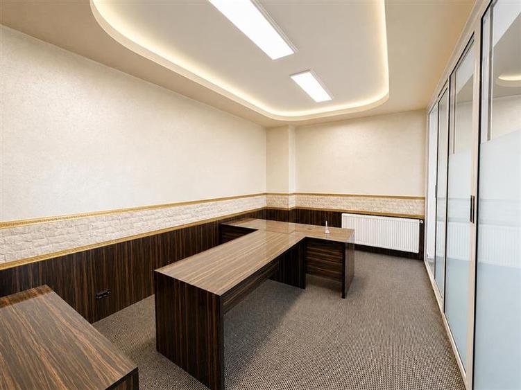 Spatiu comercial premium Coresi, 70 mp, vitrine stradale, 3 parcari subterane