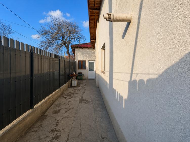 Casă 3 camere | KM 5 | Poziționare pe colț | Comision 0%