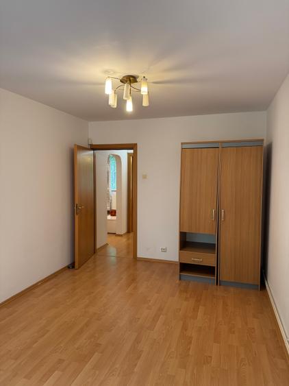 Drumul Taberei, Valea Argesului, apartament 3 camere de inchiriat