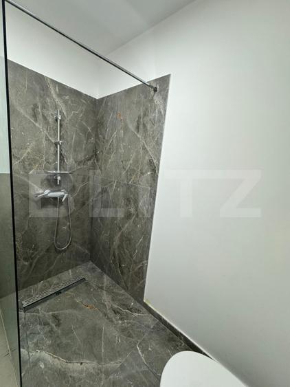 Studio, 39 mp, incalzire in pardoseala, zona Rovine
