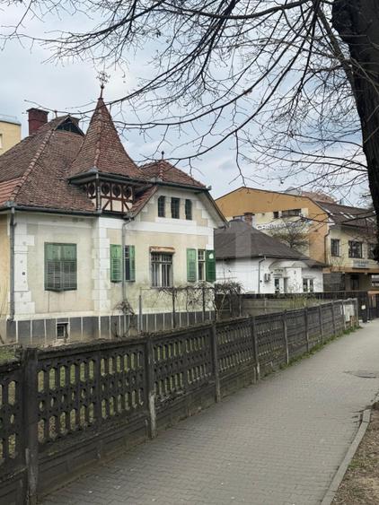Casa de vanzare, 159 mp, teren 459 mp, zona ultracentrala