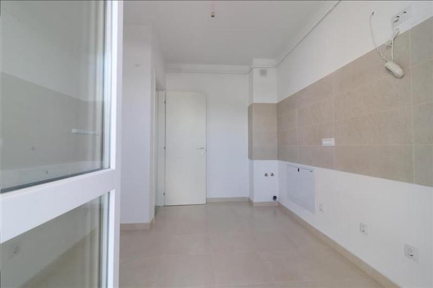 Apartament intabulat, cu o camera, Bloc nou, Dacia, etaj 4 din 7