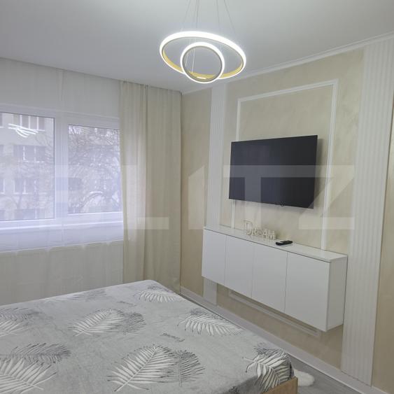 Apartament 3 camere, 62 mp, zona Shopping City