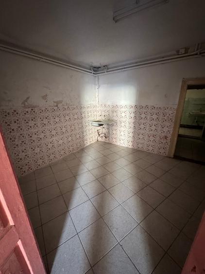 Casa zona centrala cu spatiu comercial