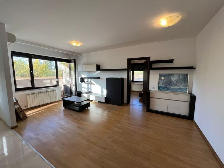 Apartament spațios cu 2 camere, situat pe Aleea Privighetorilor