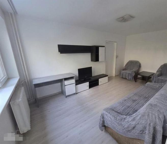 APARTAMENT DE VÂNZARE CU DOUĂ CAMERE IN ZONA DRUMUL TABERI SEC.6