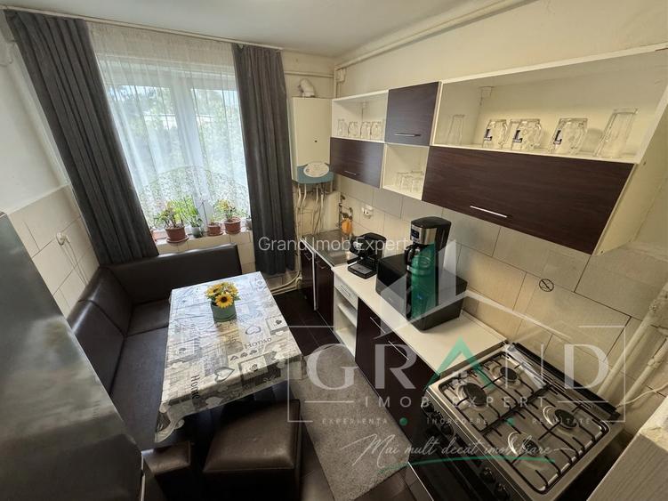 Ap 2 camere | balcon – zona semicentrală / Piața Abator