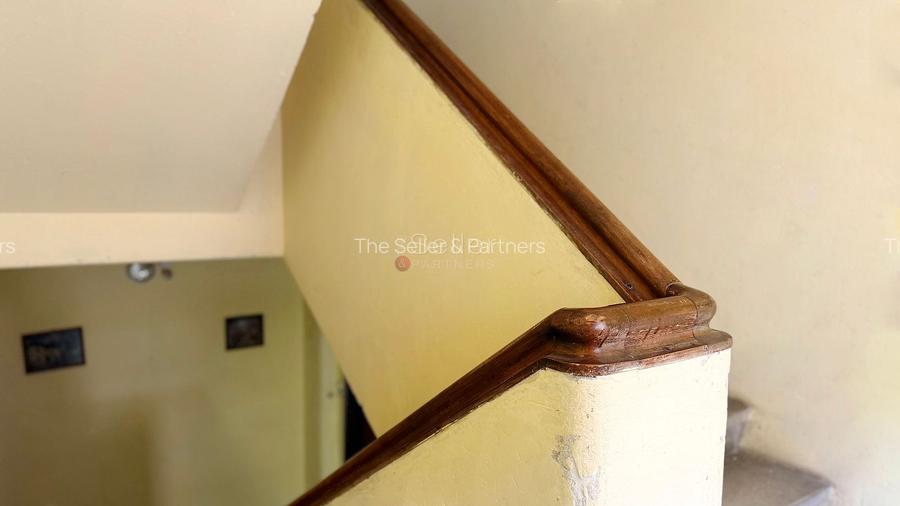 Apartament cu Acces la Curte Garaj Inclus - 27