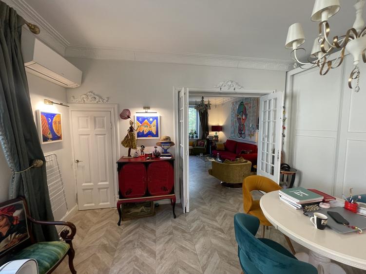 Apartament premium în vilă interbelică | Zona Cașin – Arcul de Triumf | Curte