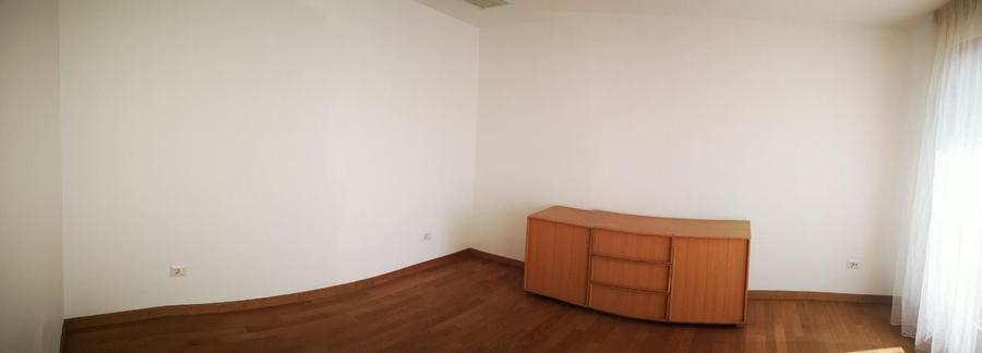 Gated Community! Gradina cu piscina! 4 dormitoare – Iancu Nicolae