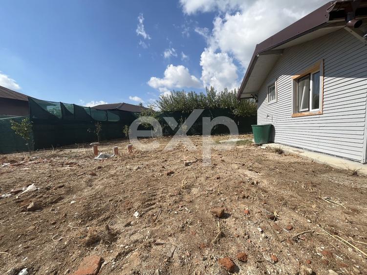 Locuință modernă cu două intrări separate, izolație premium, zonă verde Cuparu