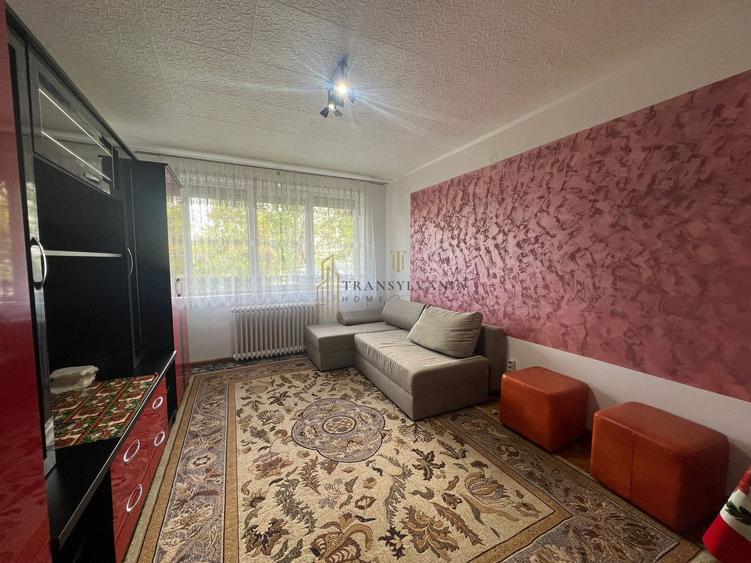 Apartament 2 camere, decomandat
