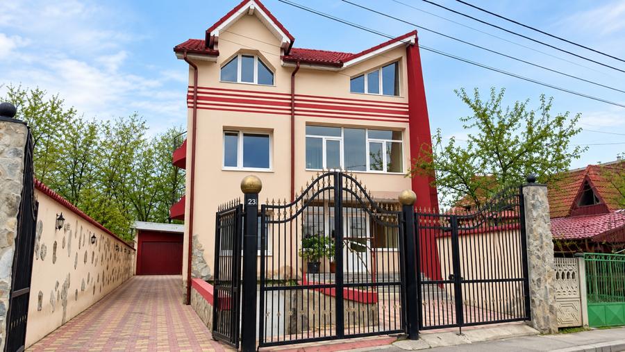 CASA P+2 450MP UTILI, 600MP TEREN ZONA CATARGIU