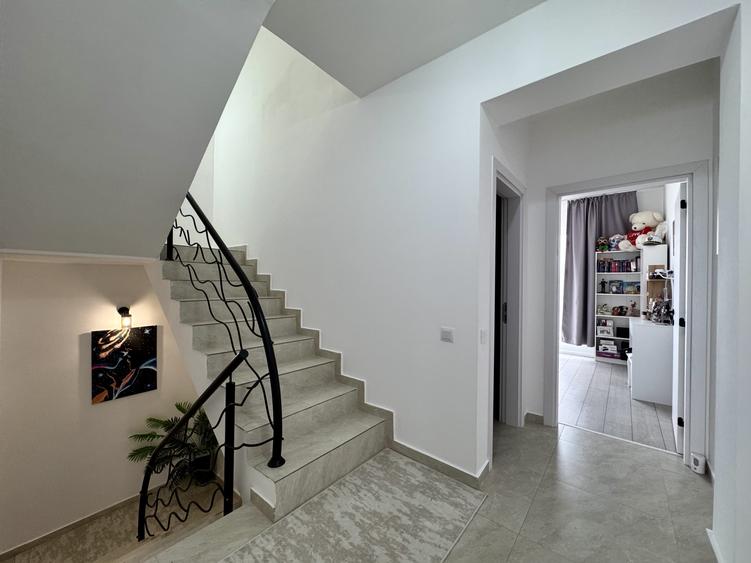 Casa insiruita 5 camere | mobilata si utilata | terasa | parcare | Bragadiru
