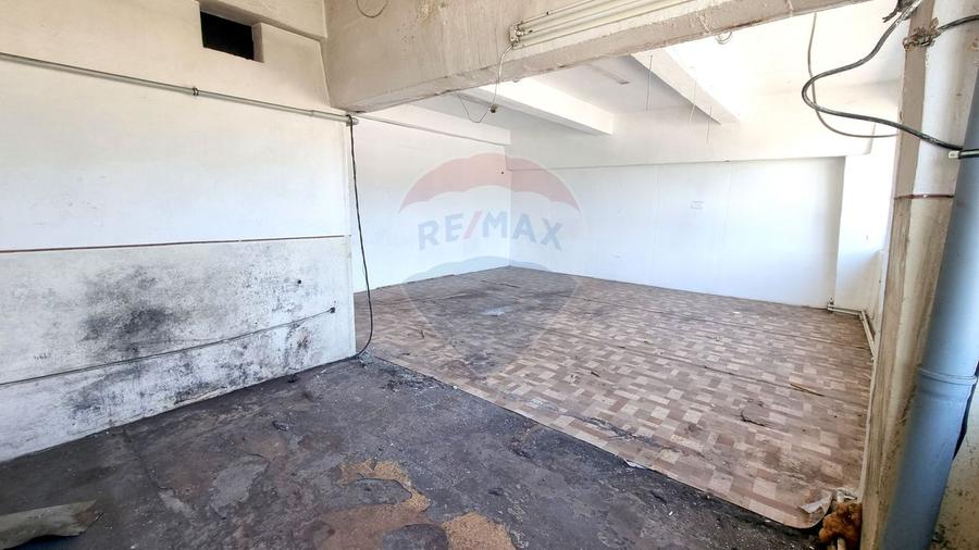 Spatiu comercial 370 mp | Vasile Lucaciu Baia Mare | 3 €/mp