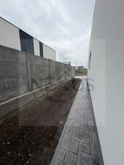 Casa individuala | 4 Camere - Terasa | Aviatorilor