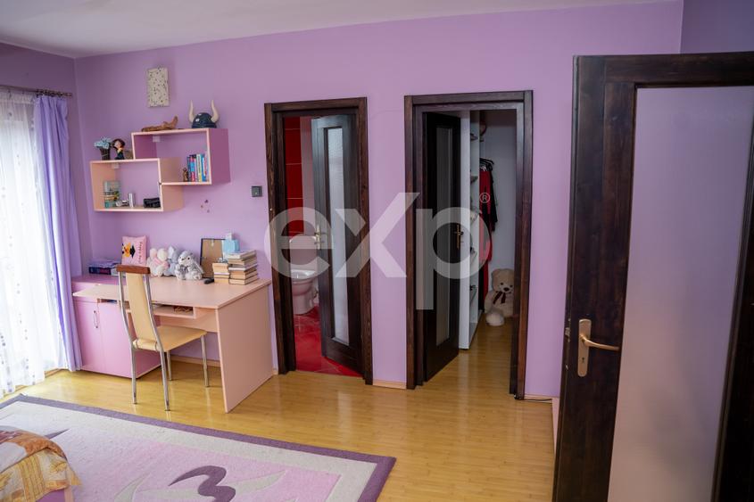 Proprietate unică, în zonă verde și liniștita