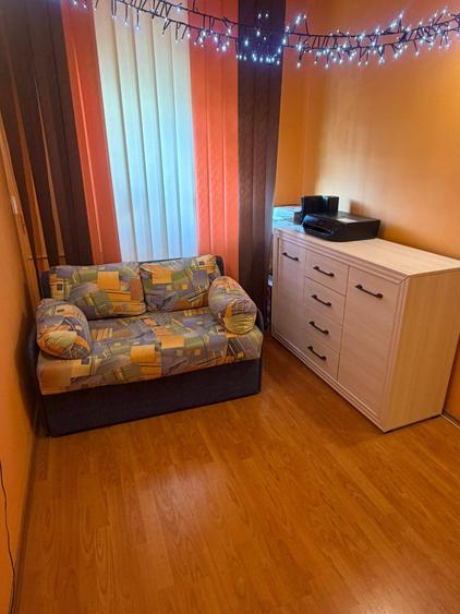 Apartament 3 camere DECOMANDAT – 9 Mai / Domnișori