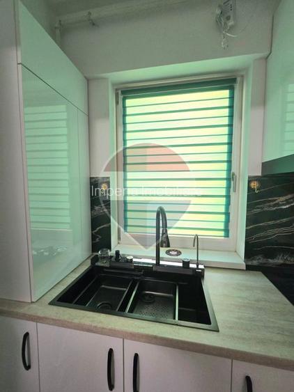 2 decomandate, bloc nou, amenajat modern, loc de parcare inclus - 9