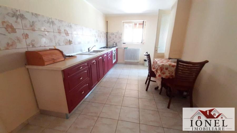 Casa de vanzare in Alba Iulia, zona Centru