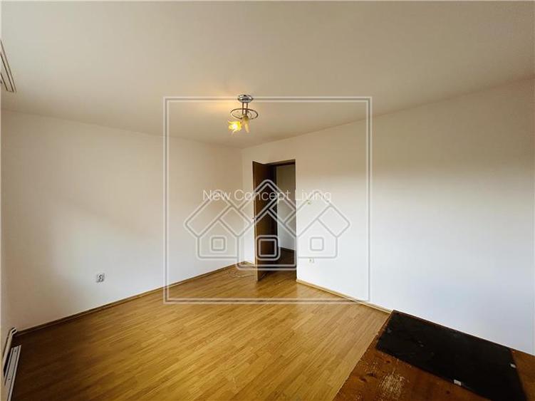 Apartament decomandat, etaj1/3, balcon - Zona Trei Stejari - 7