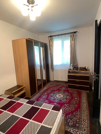 De vanzare apartament 2 camere , parter, situat langa Parc si Izvorul Maria